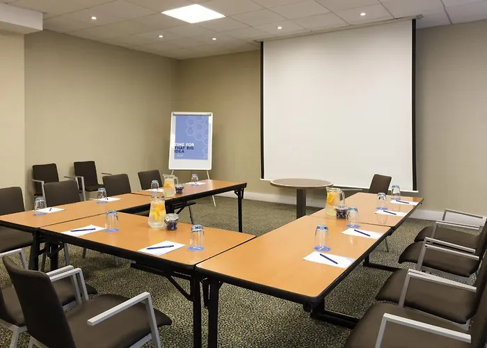 Novotel Newcastle Airport